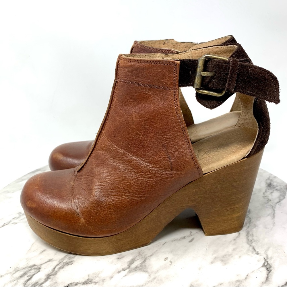 Free People Amber Orchard Wood Platform Clogs 8/38 Boho Retro Indie Sleeze Euro - Picture 3 of 16